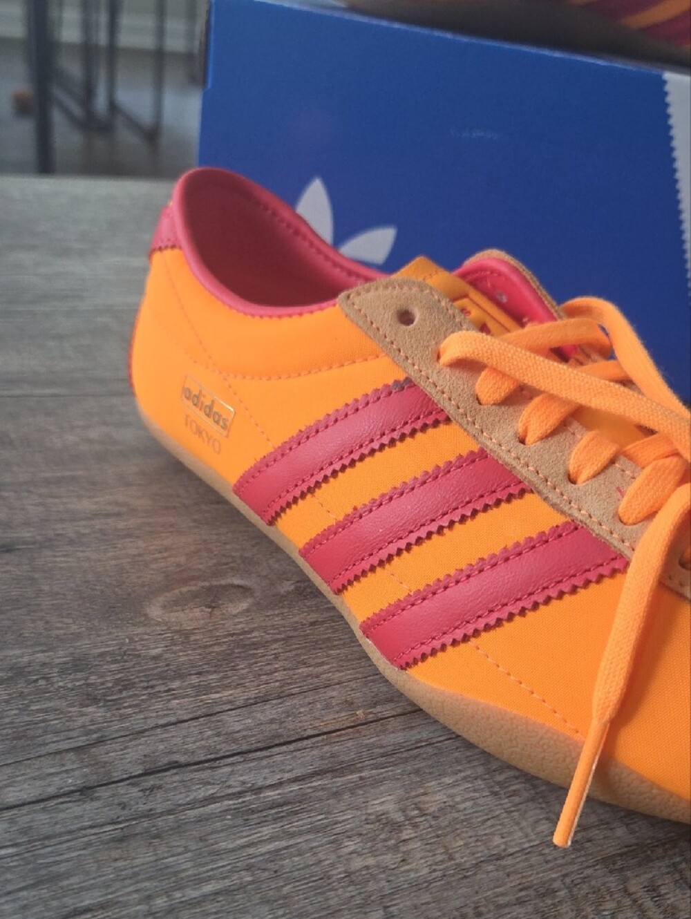 NWT Adidas Women's Tokyo 'Lucid Tangerine' Shoes IH3997 - Picture 7 of 12